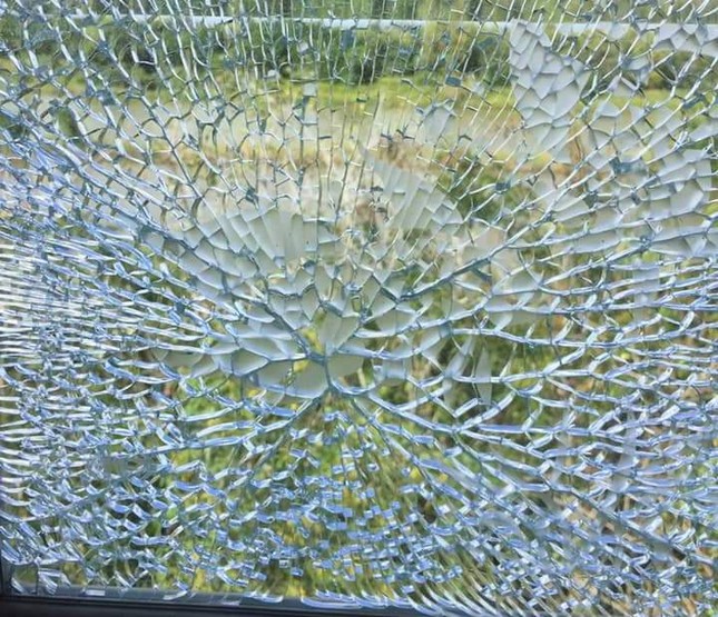 Biệt thự của 'đại gia' Tư Khắp ở Cà Mau nghi bị nã đạn ảnh 2