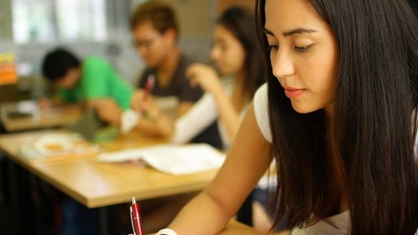 5 bí quyết hoàn thành bài đọc IELTS mà không hụt giờ, cũng không choáng váng ảnh 4