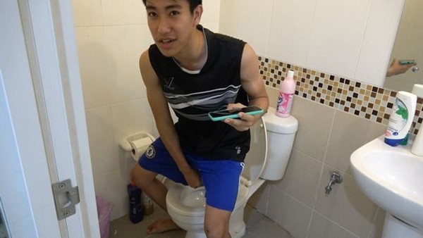 Chuyện như phim kinh dị: Thanh niên bị rắn cắn đúng chỗ hiểm khi đang đi vệ sinh ảnh 1