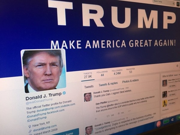 Các con số bất ngờ về bài đăng của Tổng thống Trump, Twitter xác nhận có thể “cấm cửa” ông ảnh 1
