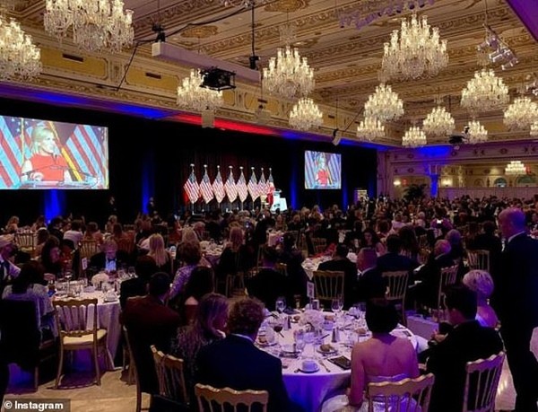 Tổng thống Trump tổ chức tiệc Năm Mới ở nhà, vé cho khách tham dự có giá bao nhiêu tiền? ảnh 3