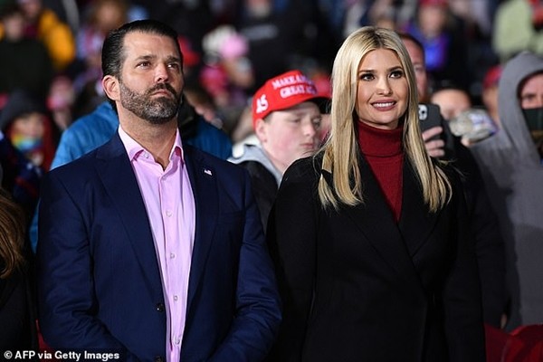 Lý do khiến con gái Tổng thống Trump làm trái ý bố, muốn dự Lễ Nhậm Chức của ông Joe Biden ảnh 3