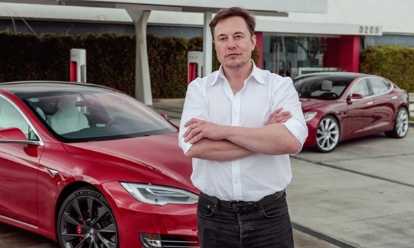 Hai người giàu nhất thế giới đối đầu: Elon Musk phản pháo khi bị phía Jeff Bezos bảo “thích nổi tiếng” ảnh 2