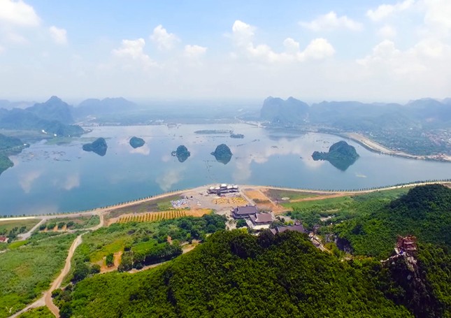Hà Nam tập trung khai thác tiềm năng phát triển du lịch ảnh 1