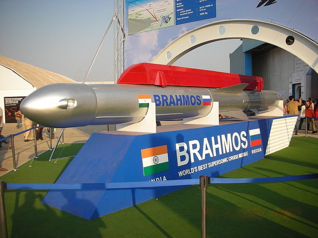 Lộ quốc gia Đông Nam Á muốn sở hữu tên lửa siêu thanh BrahMos ảnh 1