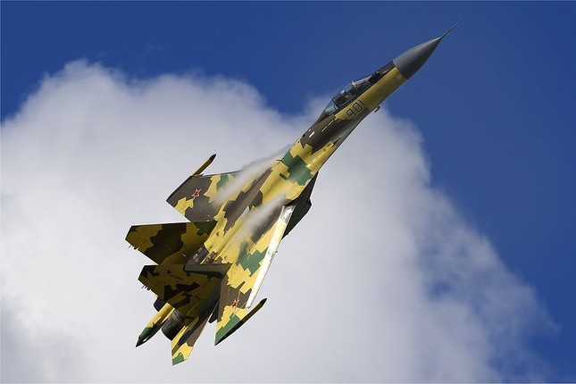 Nga sản xuất hàng loạt 'vua tác chiến trên không' Su-35 cho Ai Cập ảnh 1