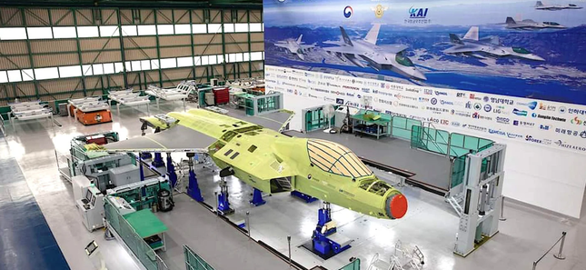 Tiêm kích tàng hình thế hệ 5 'siêu đắt đỏ' KF-X của Hàn Quốc có gì đặc biệt? ảnh 1