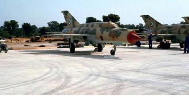Nigeria rao bán trực tuyến 20 máy bay chiến đấu MiG-21 do Liên Xô sản xuất ảnh 3