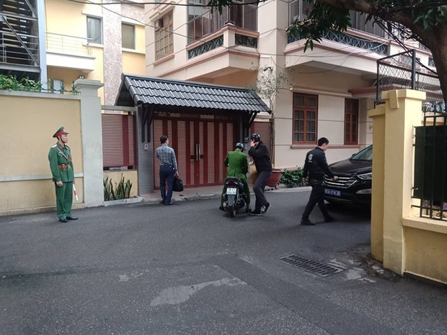 Kê biên nhà, tài khoản của hai cựu bộ trưởng Nguyễn Bắc Son, Trương Minh Tuấn ảnh 1