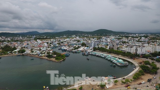 Điểm danh dự án tại Phú Quốc được miễn, giảm tiền sử dụng đất trái luật ảnh 1