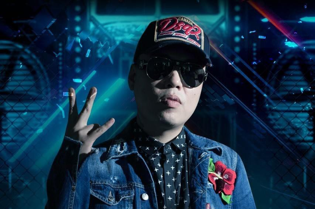 Ghế nóng Rap Việt mùa 2 gọi tên LK, fan thắc mắc “Sao gợi ý tên HLV mới có chữ B”?  ảnh 1