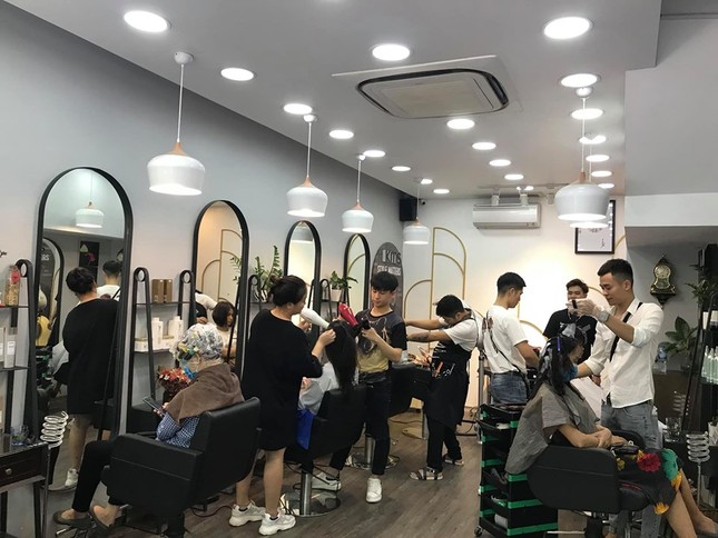 Teen Sài Gòn chú ý: Chỉ còn 2 giờ nữa để cắt tóc và tập gym! ảnh 1