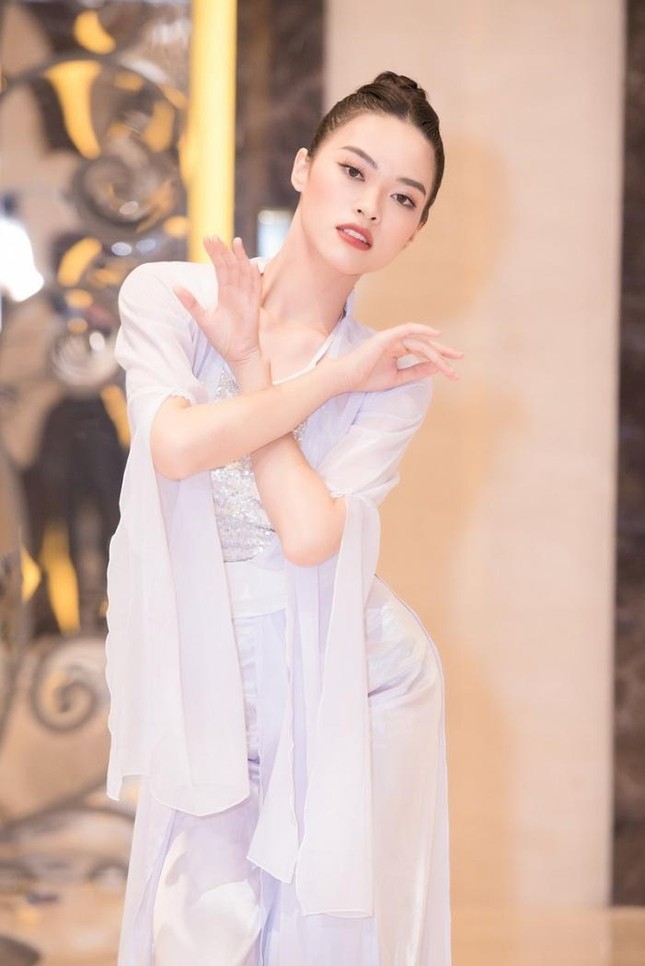 Profile Top 5 Người đẹp Tài năng Hoa Hậu Việt Nam 2020: Cả tài lẫn sắc đều đỉnh cao! ảnh 13