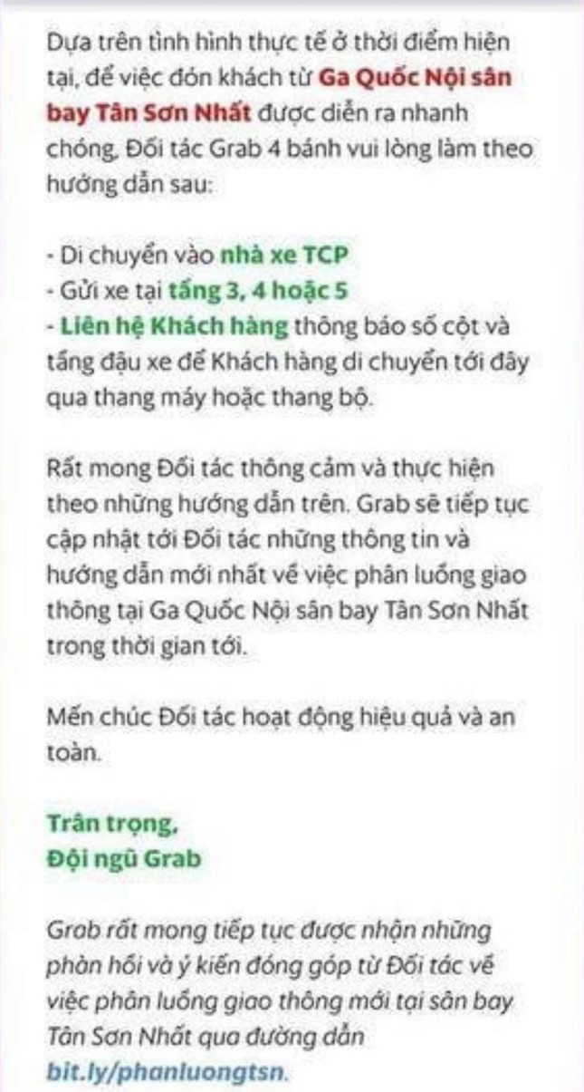 Hạ cánh sân bay Tân Sơn Nhất, hành khách phải leo 4 tầng để bắt Grab và trả phụ phí 50K ảnh 3