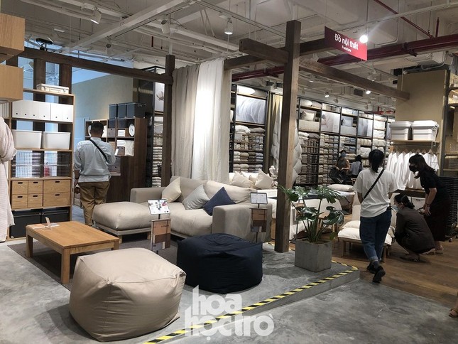 Ngày mở cửa đầu tiên của Muji Việt Nam: Flagship “siêu to khổng lồ” cái gì cũng có ảnh 13