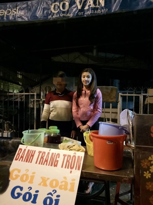 Cuộc sống của hai hotgirl mang vẻ đẹp thuần khiết nổi tiếng cách đây 7 năm giờ ra sao? ảnh 3
