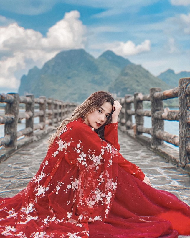 Du Xuân đầu năm tại ngôi chùa lớn nhất Việt Nam, phong cảnh yên bình và đẹp như một thước phim điện ảnh ảnh 13