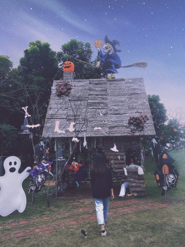 Đi đâu để cảm thấy “rùng hết cả mình” trong dịp lễ hội Halloween tại Hà Nội? ảnh 3