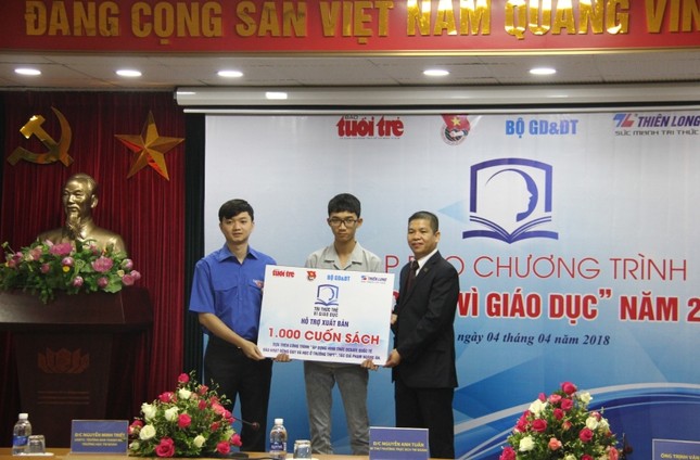 Phát động chương trình 'Tri thức trẻ vì giáo dục' năm 2018 ảnh 1