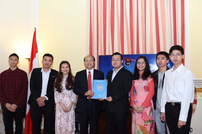Thành lập Hội Sinh viên Việt Nam tại Áo ảnh 4
