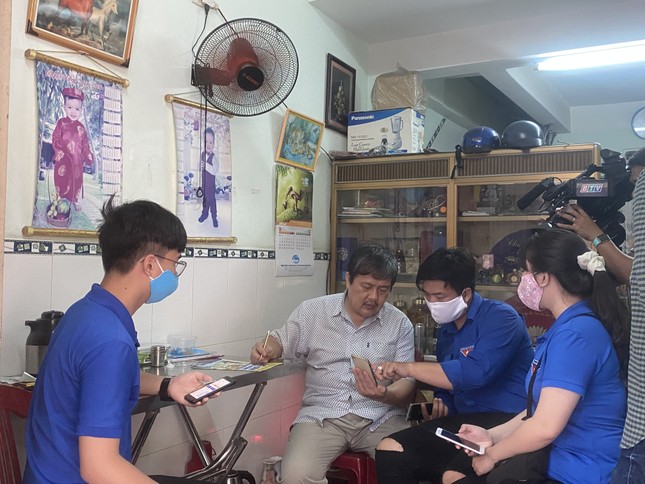 Bình Định: Đến từng ngõ, gõ từng nhà khai báo y tế ảnh 3