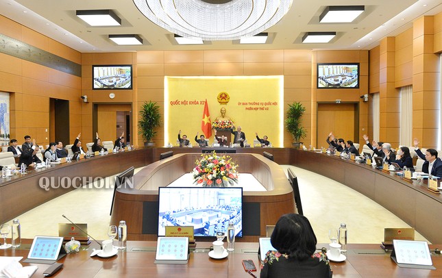 Thường vụ Quốc hội ra Nghị quyết sáp nhập huyện, xã tại 6 tỉnh, thành phố ảnh 1