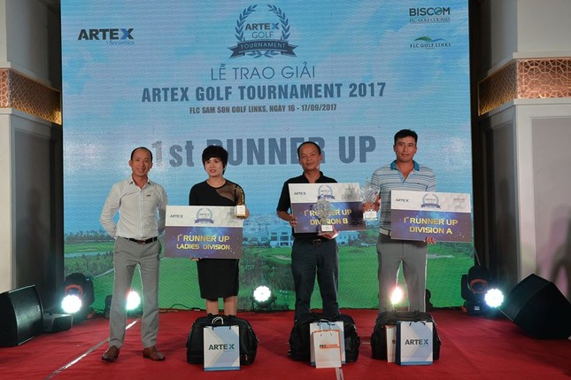 Golfer lập “cú đúp” vô địch trên sân FLC Samson Golf Links ảnh 2