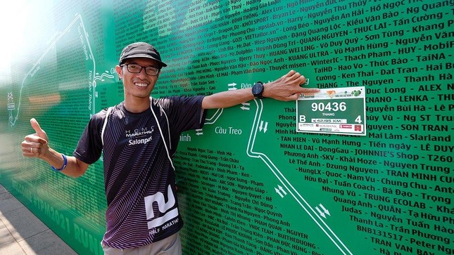 Tiền Phong Marathon 2021: Quảng trường Đại Đoàn Kết sôi động trước giờ G ảnh 12