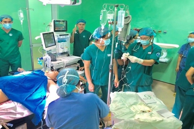 Sản phụ nhóm máu hiếm suýt tử vong vì băng huyết ảnh 1
