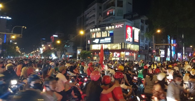 Triệu con tim hòa chung nhịp đập ảnh 27