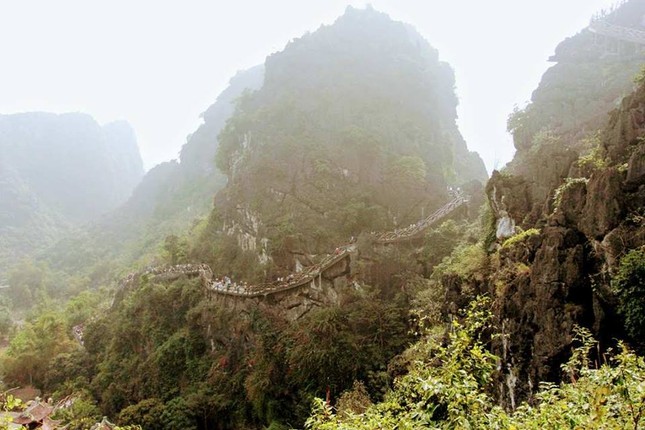 Thêm nhiều công trình xâm phạm Di sản Tràng An ảnh 1