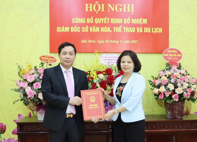 Bắc Ninh có tân Giám đốc Sở Văn hóa, Thể thao và Du lịch và Chánh văn phòng UBND tỉnh ảnh 1