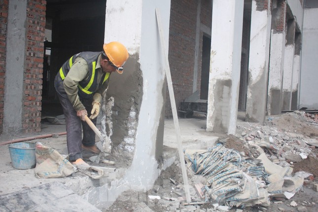 Công ty Trung Quốc tháo dỡ gần 1.000 phòng ở xây 'chui' ở Bắc Giang ảnh 4