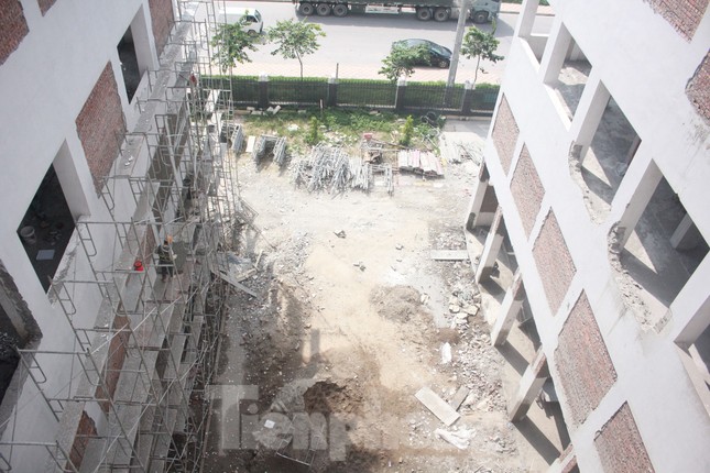 Công ty Trung Quốc tháo dỡ gần 1.000 phòng ở xây 'chui' ở Bắc Giang ảnh 6