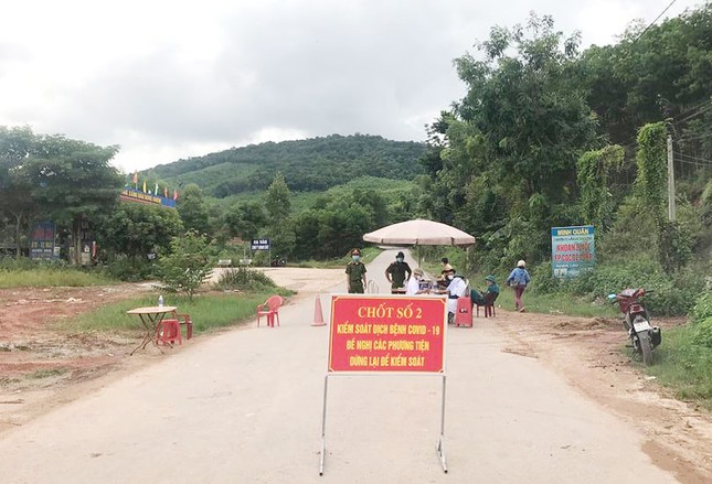 Xuất hiện hai ca nghi mắc COVID-19, Bắc Giang gấp rút thiết lập vùng cách ly ảnh 1