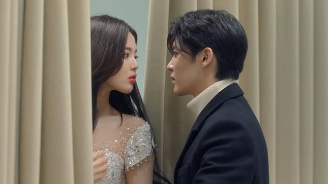 Hầu Minh Hạo - Dương Siêu Việt bỗng được fan nhiệt liệt “đẩy thuyền” vì quá ngọt ngào ảnh 5