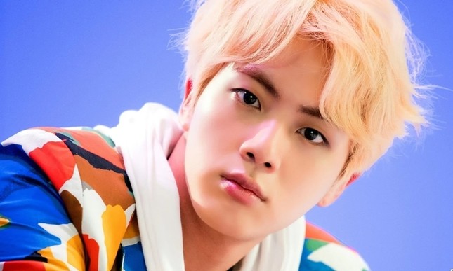 Vẫn biết Jin (BTS) là trai đẹp “cực phẩm”, nhưng “tự luyến” đến mức này thì “cạn lời” thật ảnh 5