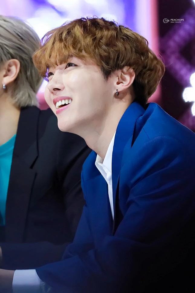BTS nói gì khi được hỏi “Bạn muốn các thành viên khác nghĩ về mình thế nào?“ ảnh 4