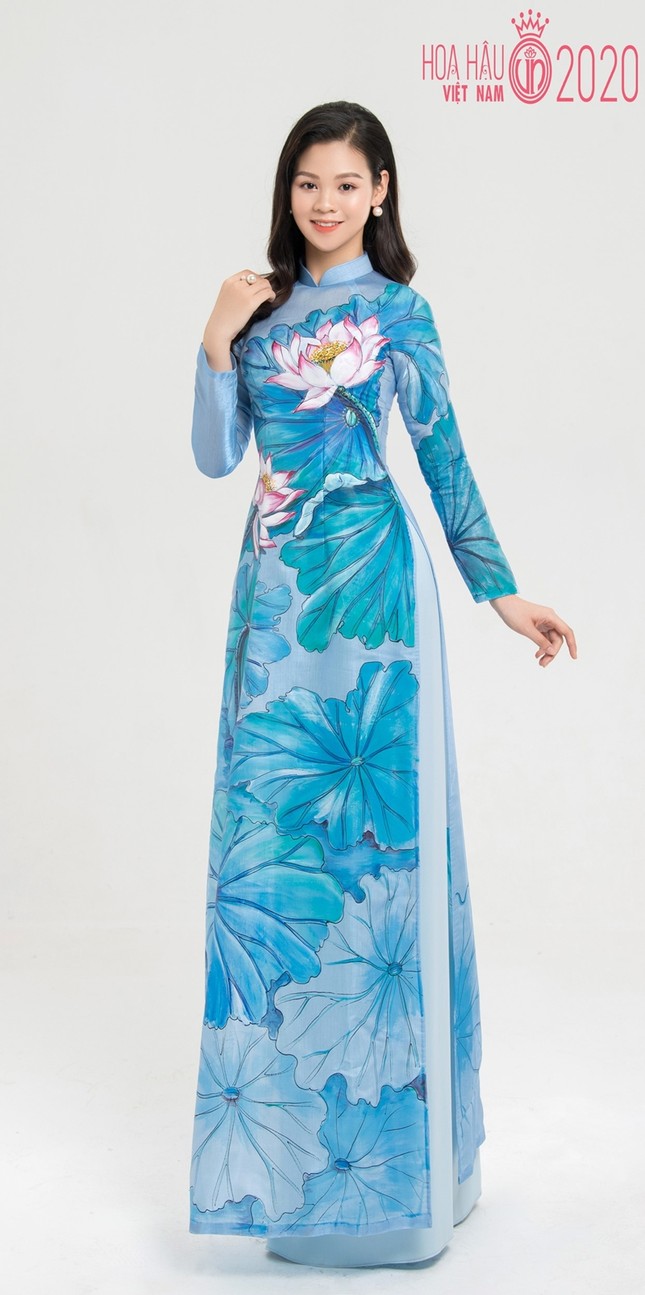 Minh Thư - cô gái giảm 17kg để sở hữu vòng eo 57cm trong dàn thí sinh Hoa hậu Việt Nam ảnh 1