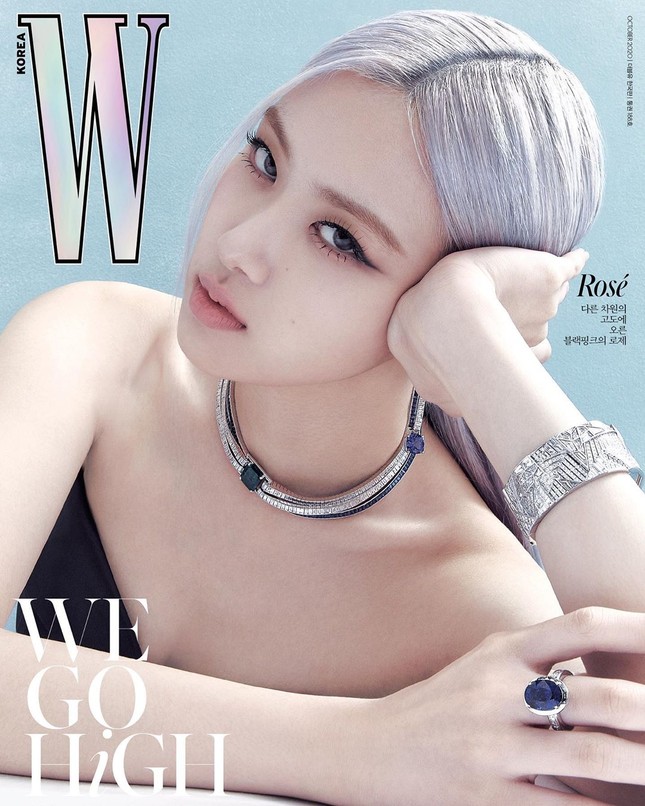Rosé BLACKPINK xinh đẹp như một đóa hồng kiêu sa trên bìa tạp chí W Hàn tháng 10 ảnh 3