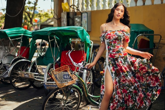 Hoa hậu Tiểu Vy khoe nhan sắc rực rỡ trong bộ ảnh mới chụp tại quê nhà Hội An ảnh 7