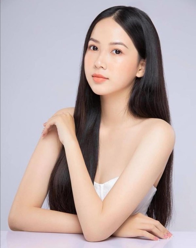 Hoa Hậu Việt Nam 2020: Dàn ứng viên đẹp như "nữ chính ngôn tình" trong Top 30 phía Nam ảnh 1