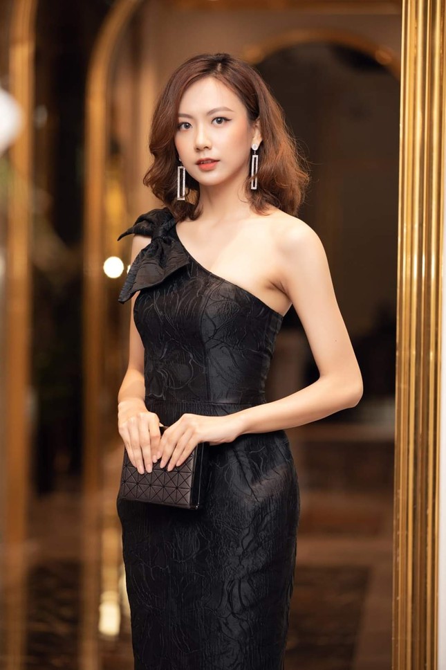 Hai ứng viên xinh đẹp có chiều cao trên 1m80 của Top 60 Hoa Hậu Việt Nam 2020 ảnh 3