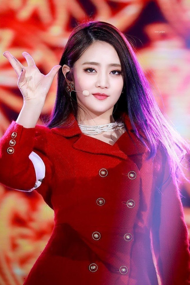 Điểm danh 4 nữ idol xinh đẹp sinh ra đã là “rich kid”, đúng danh xưng “công chúa đi hát“ ảnh 4