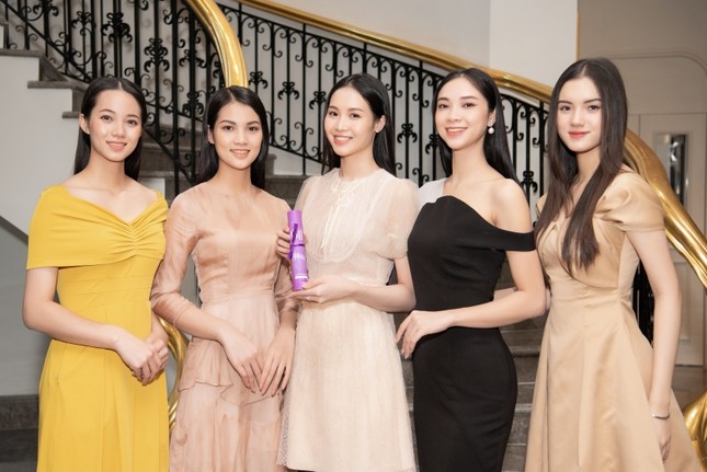 Top 35 Hoa Hậu Việt Nam 2020 bước vào hành trình đầu tiên: Người đẹp Nhân Ái ảnh 6