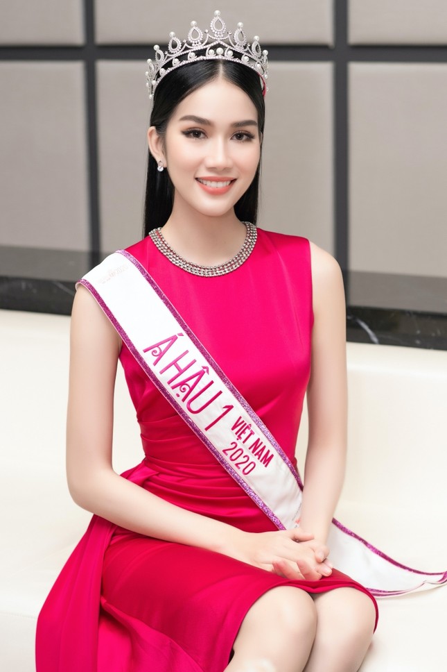 Hoa Hậu Việt Nam 2020: Á hậu Phương Anh gây chú ý trên đấu trường nhan sắc quốc tế ảnh 3