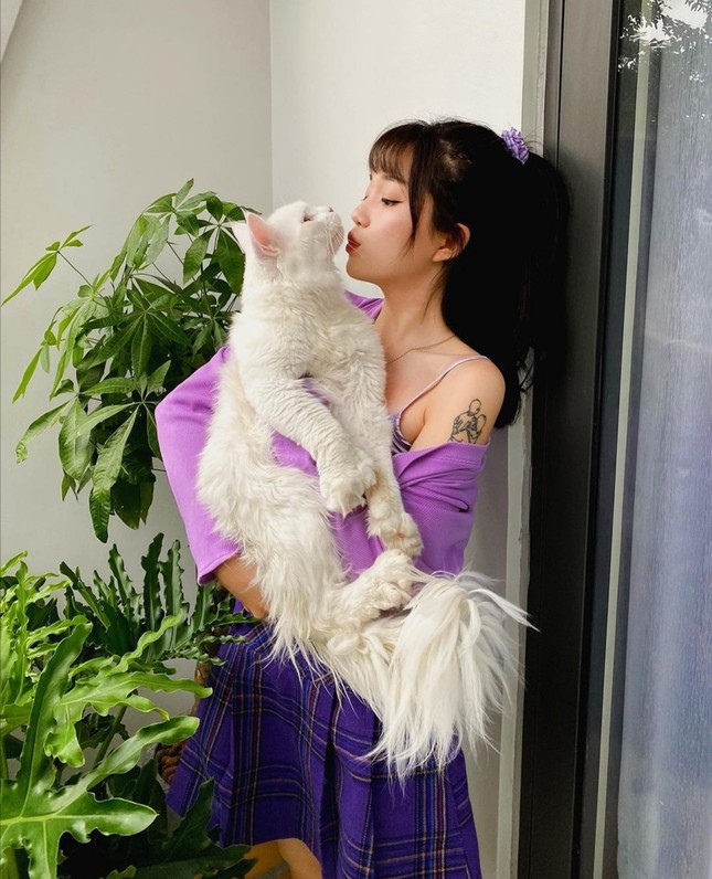 Những bức ảnh được thả tim nhiều nhất của Linh Ngọc Đàm, bất ngờ nhất vẫn là “trùm cuối“ ảnh 2