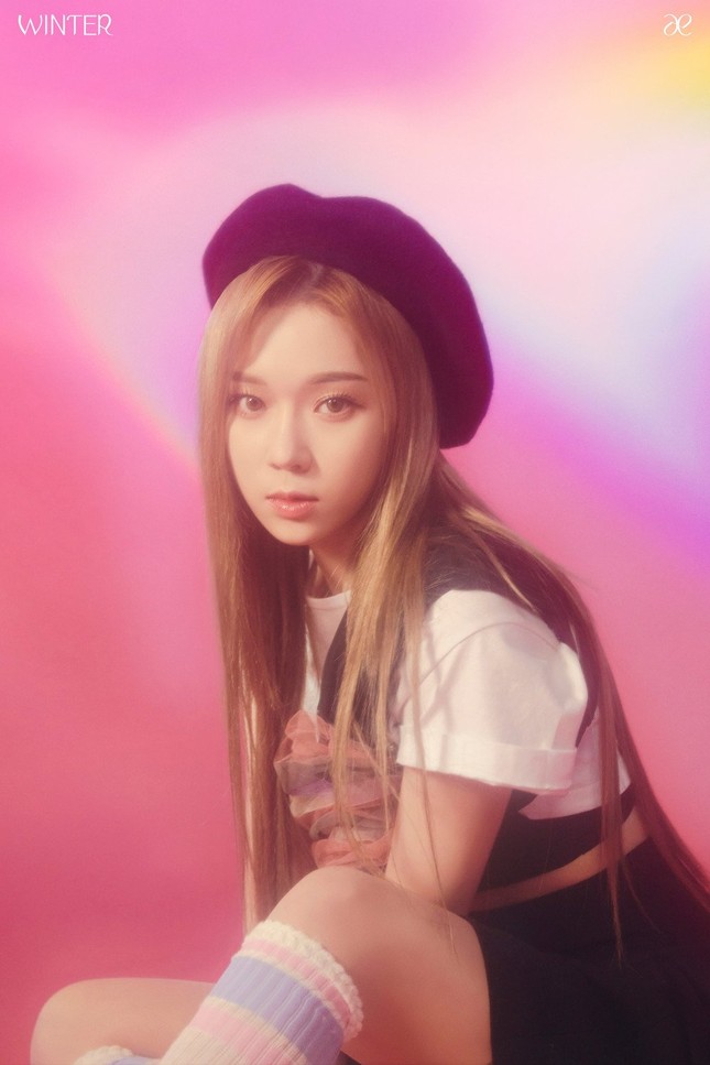 aespa tung ảnh nhá hàng single album “Forever”, netizen chê stylist hết lời vì nhóm trông quá tẻ nhạt ảnh 9