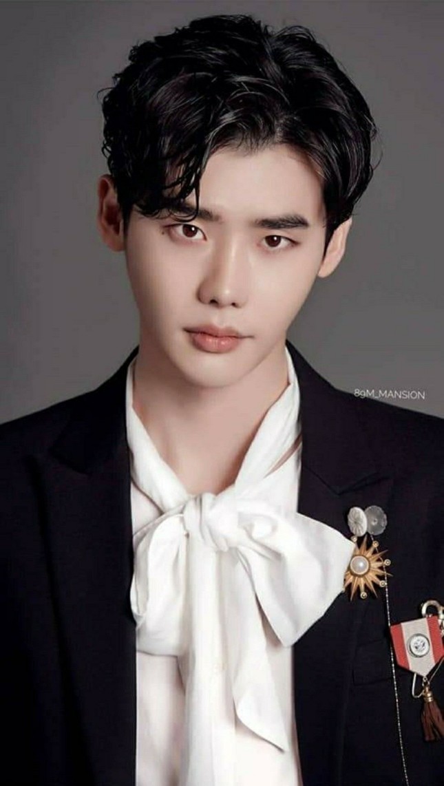 Những nam thần showbiz Hàn được bình chọn là “thiên tài gương mặt”: Vị trí số 1 sẽ khiến bạn bất ngờ! ảnh 2