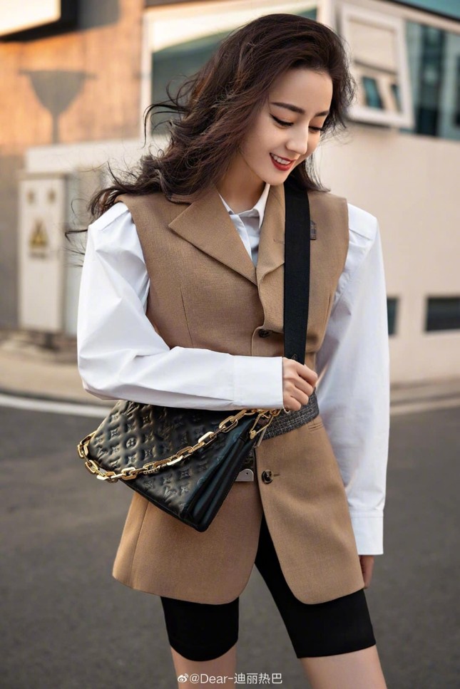 Đặt 3 mỹ nhân C-Biz được chọn làm đại sứ của Louis Vuitton lên bàn cân, ai có khí chất nhất? ảnh 5